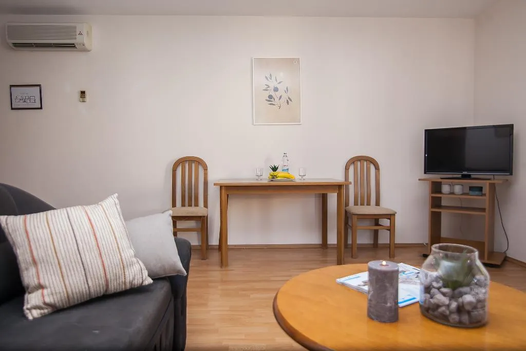 APARTMENT CITY VIEW Room, Villa Dzamonja, Split
