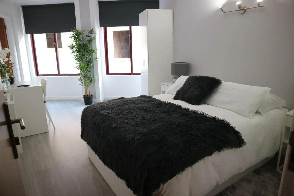 Room, Residencial Triunfo, Porto