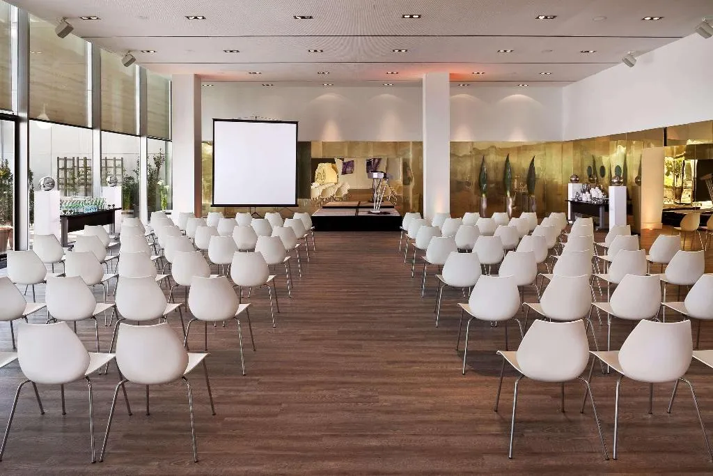 Conferences, The Level at Melia Barcelona Sky, Barcelona