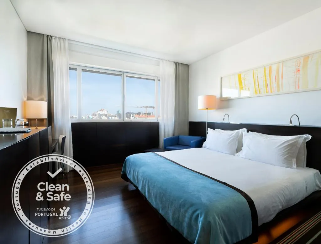 DOUBLE STANDARD Room, VIP Grand Lisboa, Lisbon
