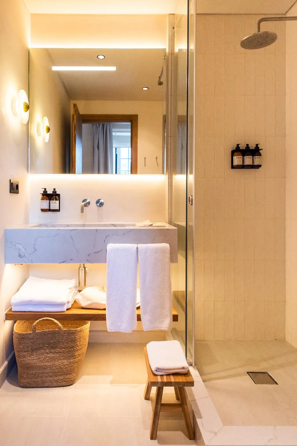 DOUBLE STANDARD Room, DOMA Portugal, Lisbon