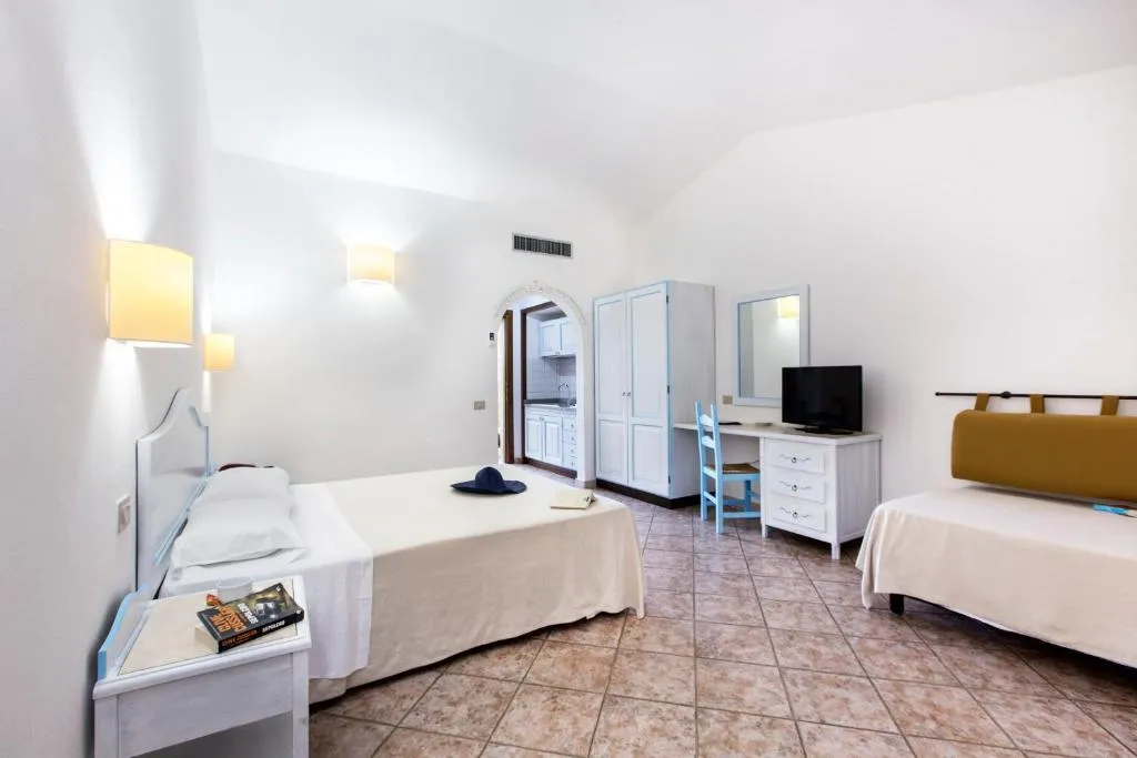 DOUBLE STANDARD Room, Perdepera Resort, Cagliari