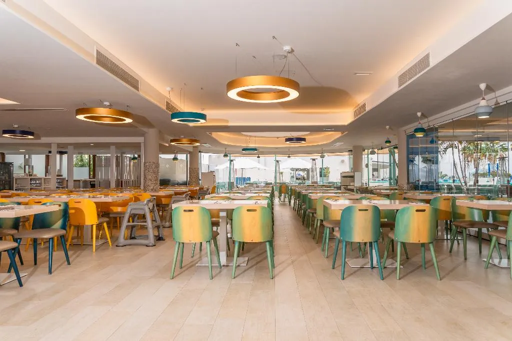 Restaurant, HOVIMA La Pinta Beachfront Family Hotel, Tenerife