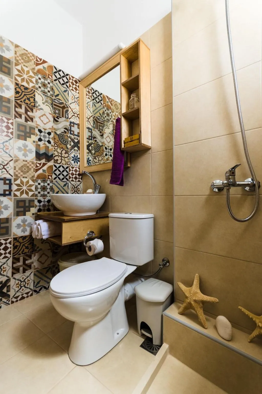 Room, Happiness Apartments, Crete