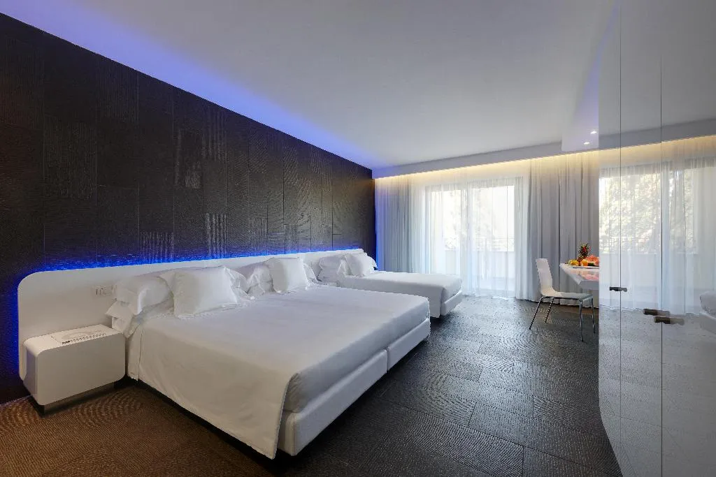 TRIPLE CLASSIC Room, A Point Porto Ercole & Spa, Rome