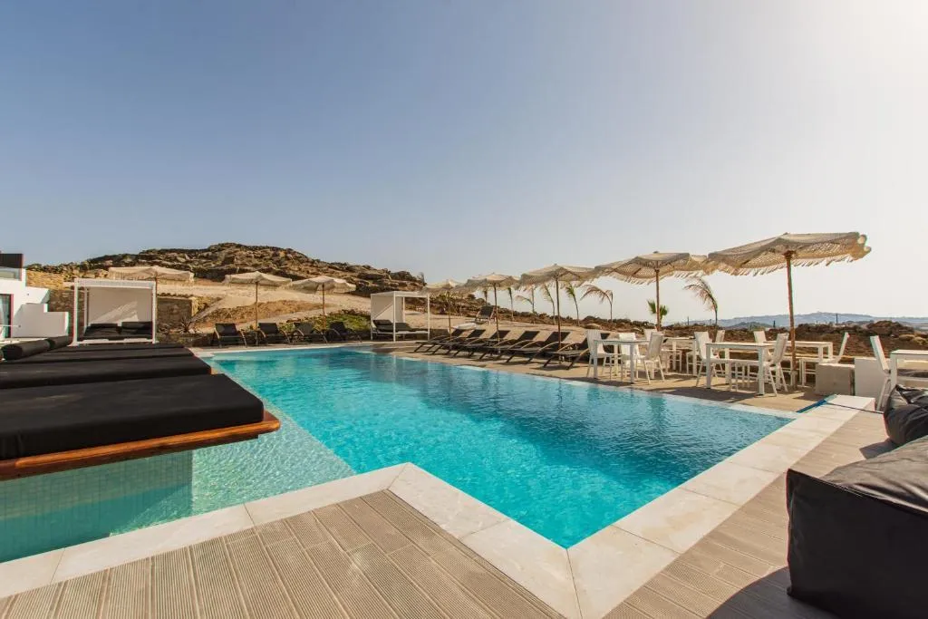 General view, Bianco A Nero, Mykonos