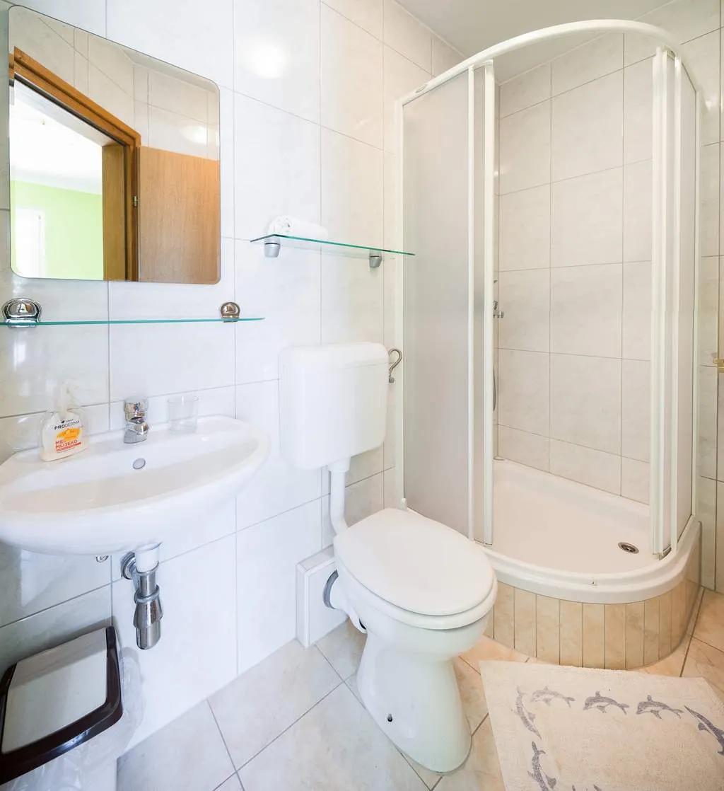 APARTMENT WITH BALCONY Room, Pansion Marjan, Split