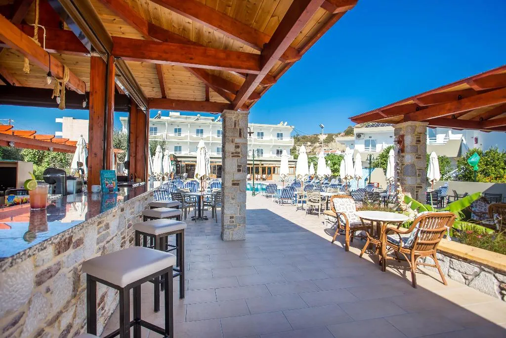 Bar, Georgia Apartments, Rhodes