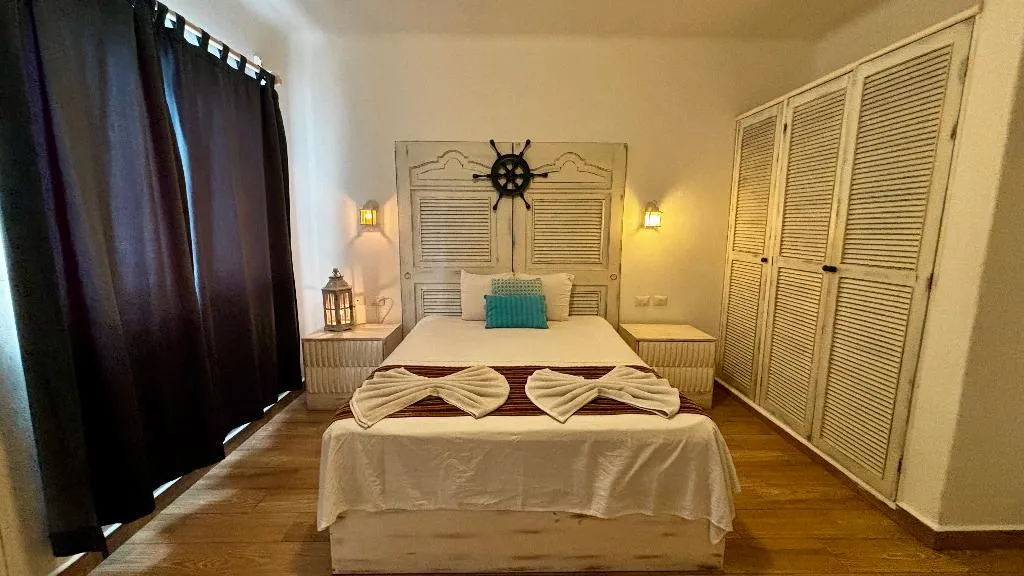 DOUBLE STANDARD Room, Coco Rio, Playa Del Carmen