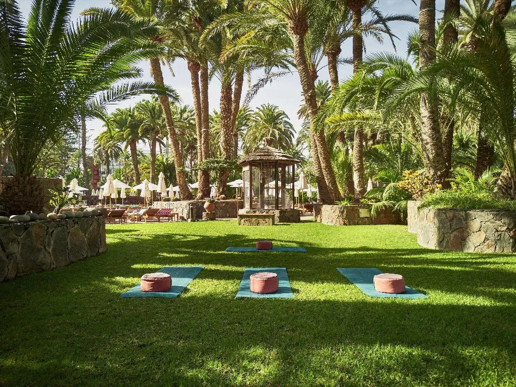 Sports and Entertainment, Seaside Palm Beach, Gran Canaria