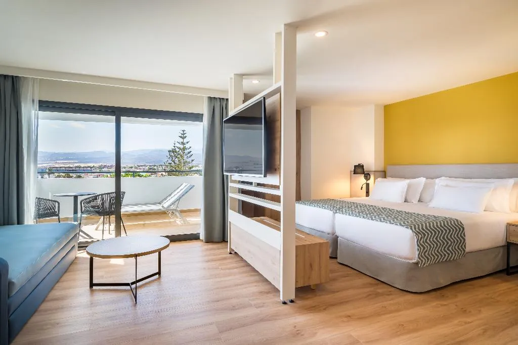 JUNIOR SUITE DELUXE Room, Barcelo Margaritas Royal Level Adults Only, Gran Canaria