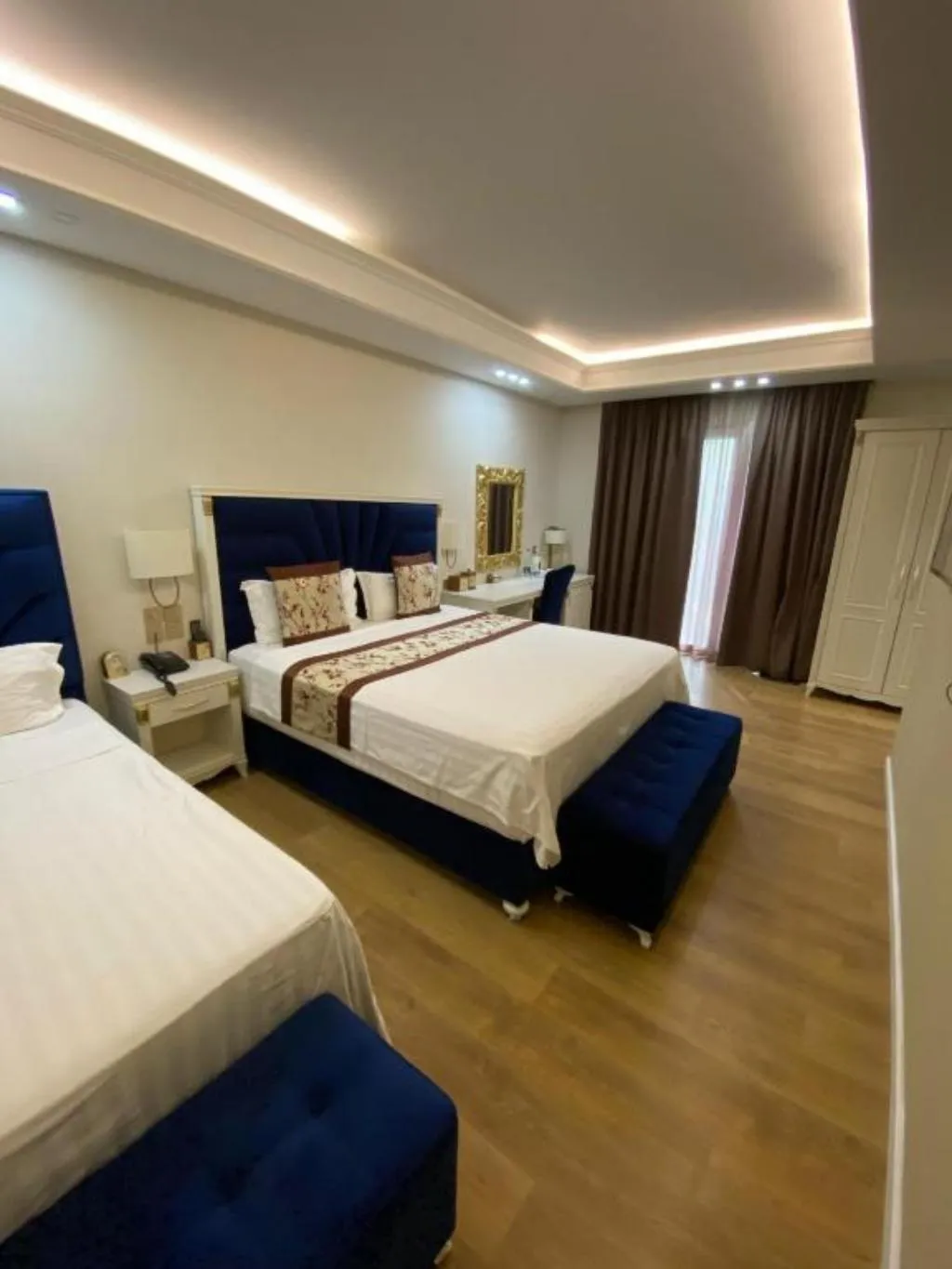 TRIPLE basement Room, Brais Hotel, Durres
