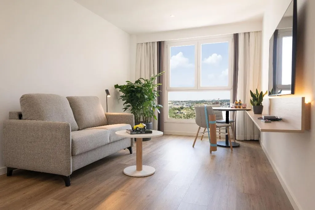 Double or Twin ONE BEDROOM Room, Innside By Meliá Madrid Valdebebas, Madrid
