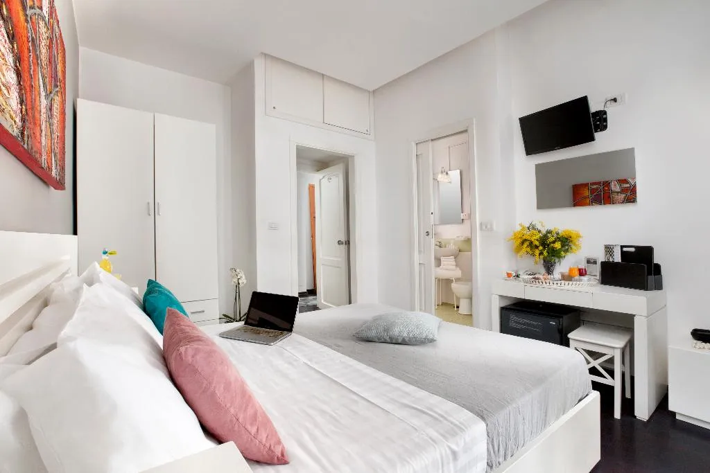 DOUBLE CLASSIC Room, Hotel Herculaneum, Naples