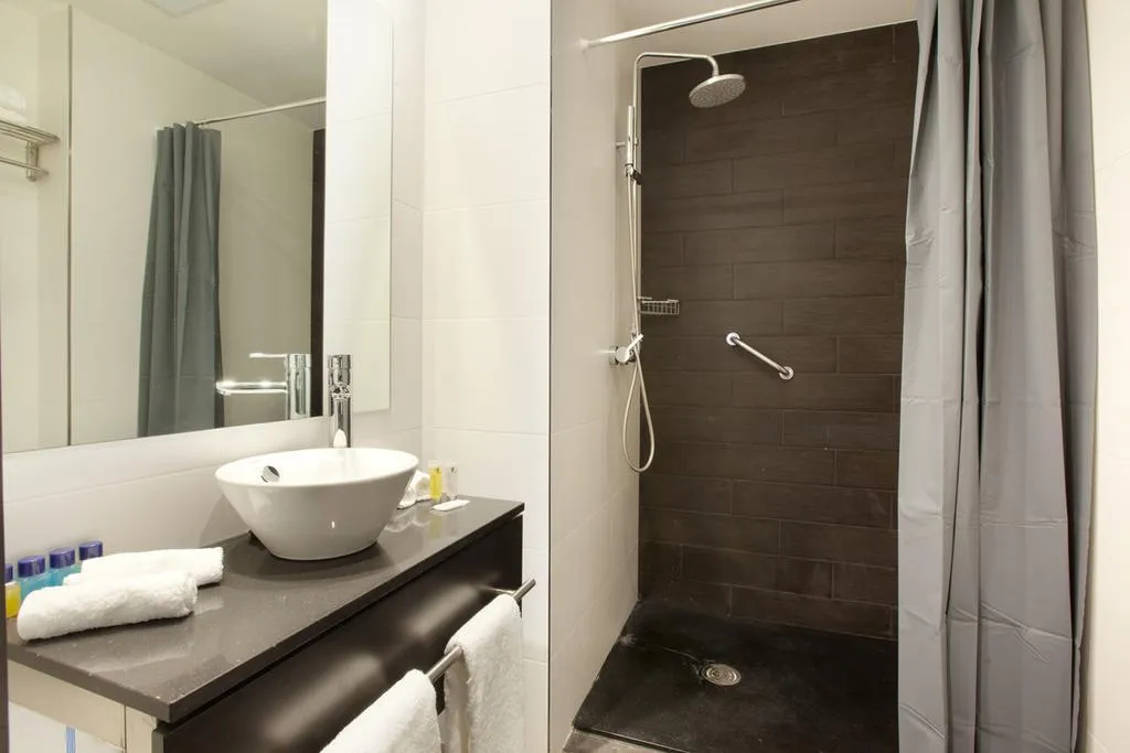 Double or Twin SUPERIOR WITH BALCONY Room, Dalia Ramblas hotel, Barcelona