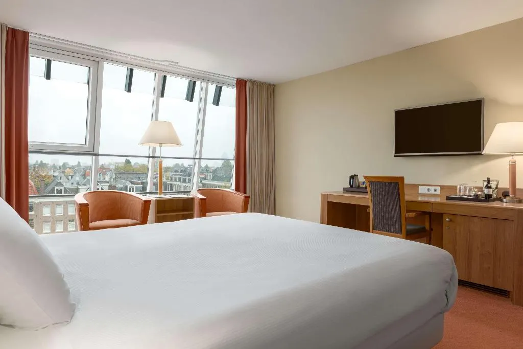 Double or Twin STANDARD Room, Avani Museum Quarter Amsterdam Hotel-previously NH, Amsterdam