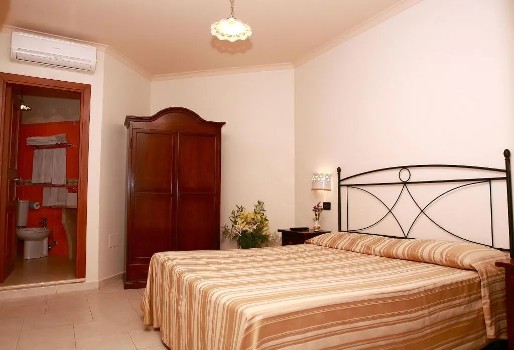 Room, B&B Villa Cristina, Taormina