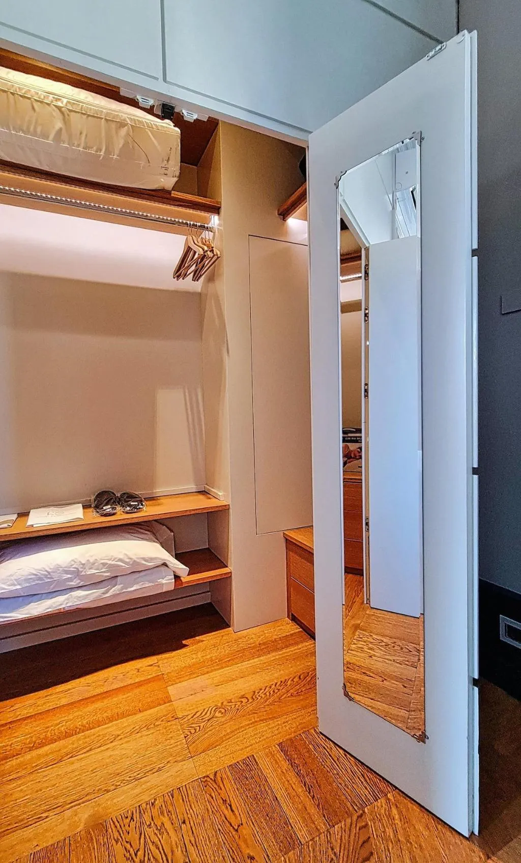 APARTMENT DELUXE QUEEN BED Room, L'Orologio, Florence