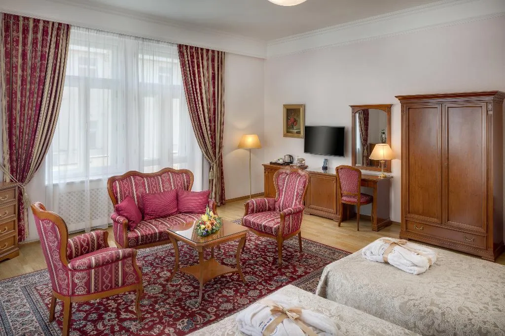 JUNIOR SUITE STANDARD Room, Boutique Hotel Seven Days Prague, Prague