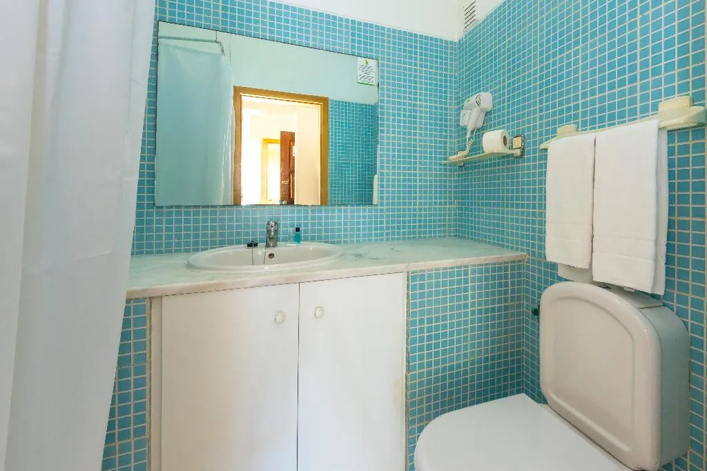 APARTMENT TWO BEDROOMS Room, Ouratlantico, Algarve