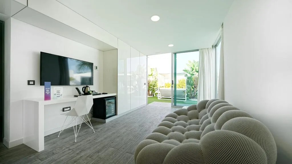 SUITE CAPACITY 1 Room, Seven Hotel & Wellness-Gay Men Only, Gran Canaria