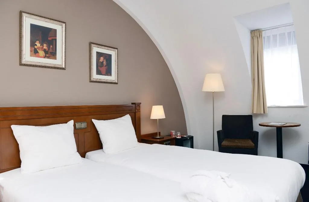 DOUBLE EXECUTIVE KING BED Room, Amrath Grand Hotel Frans Hals, Amsterdam