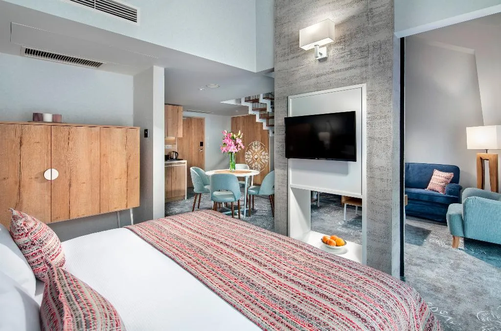 APARTMENT SUPERIOR Room, Hotel Aquarion Family & Friends - Destigo Hotels, Krakow