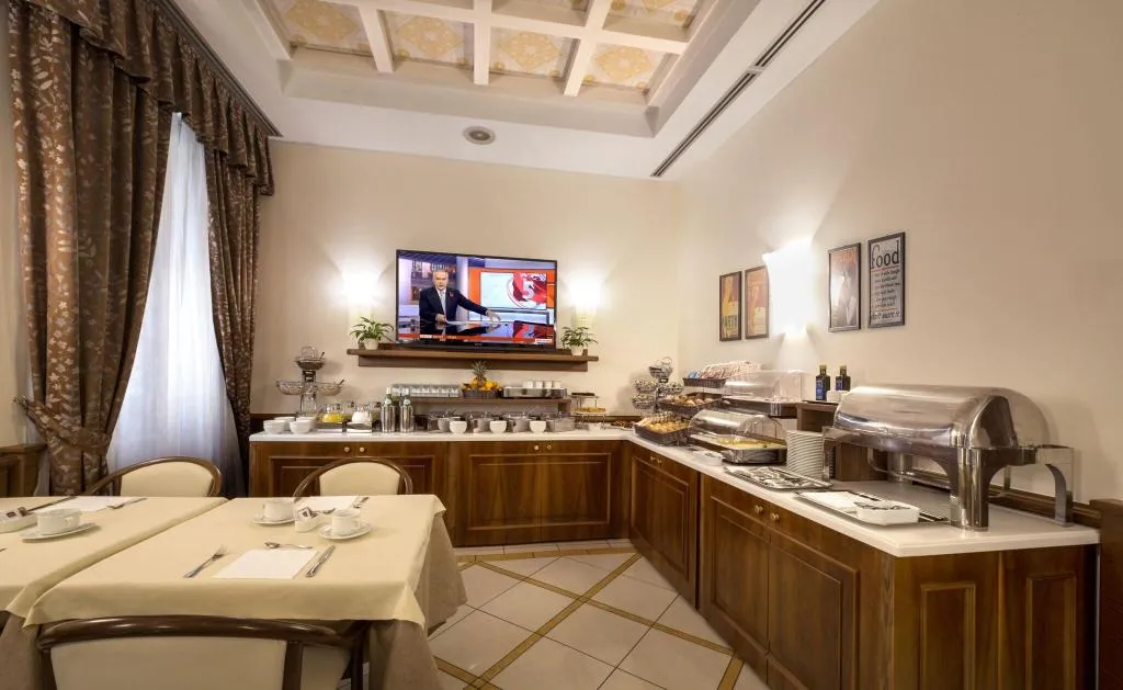 Restaurant, Lancaster Hotel, Milan