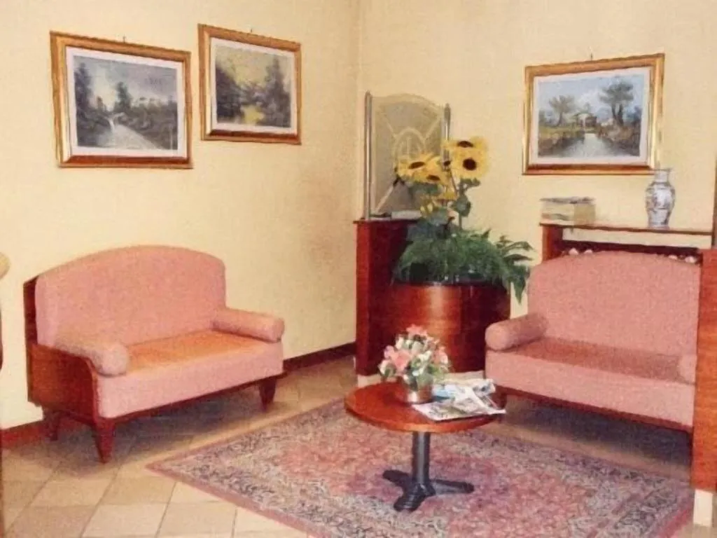 Lobby, Hotel York, Milan