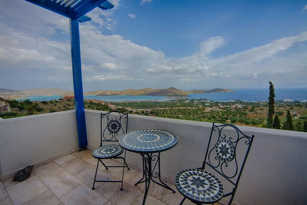 VILLA TWO BEDROOMS WITH PRIVATE POOL Room, Elounda Theo Bart Villa, Crete