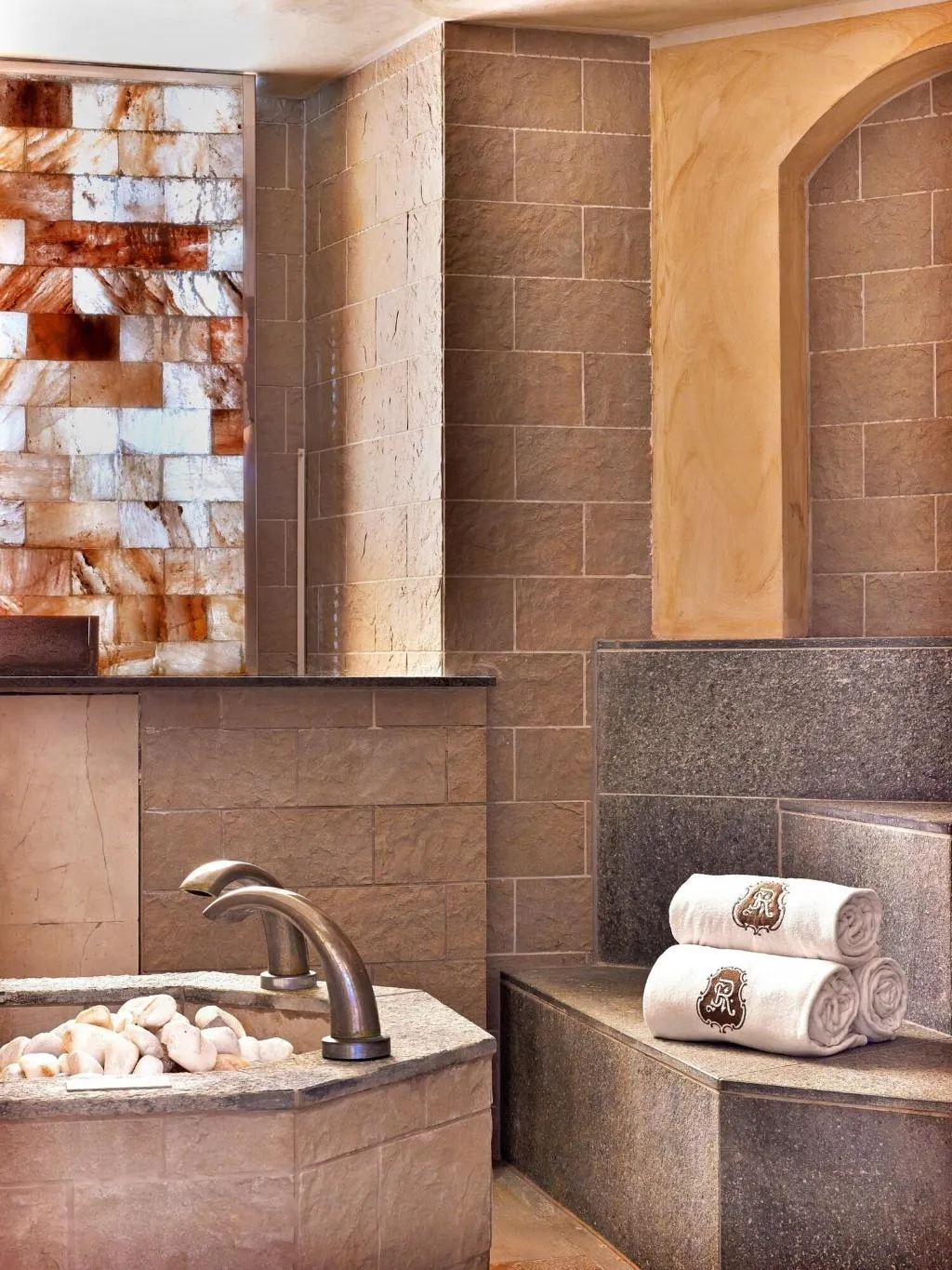 Sports and Entertainment, The St. Regis Mardavall Resort, Majorca