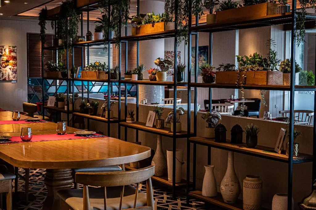 Restaurant, DoubleTree by Hilton Dubai, Jumeirah Beach, Dubai