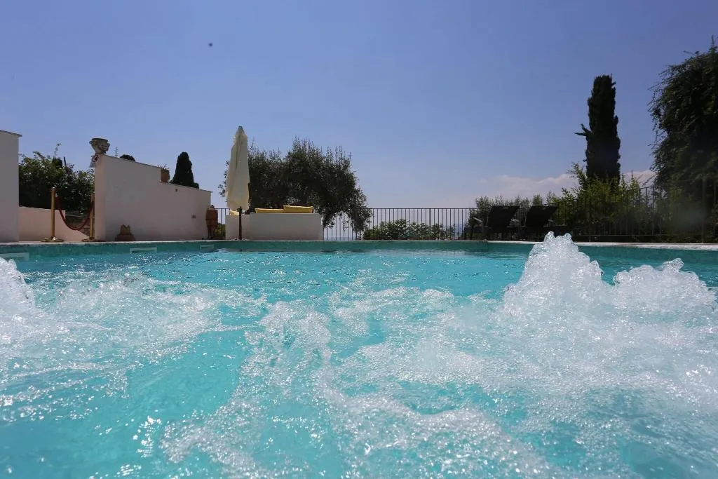 Pool, Casa Cuseni, Taormina