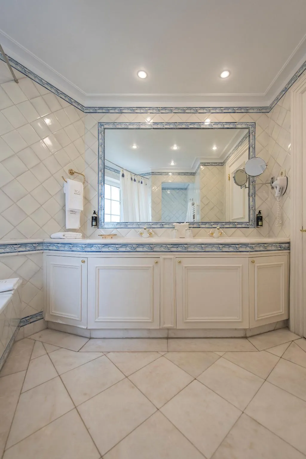 Double or Twin SUPERIOR Room, The Charm of Cascais, Lisbon