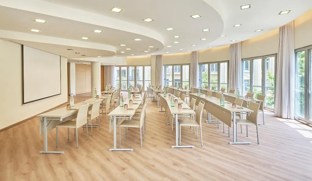 Conferences, Hesperia Presidente, Barcelona