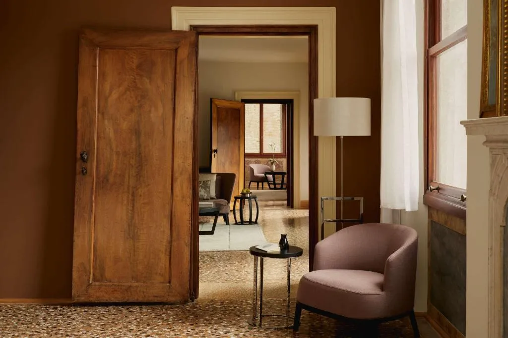 SUITE STANDARD Room, Aman Venice, Venice