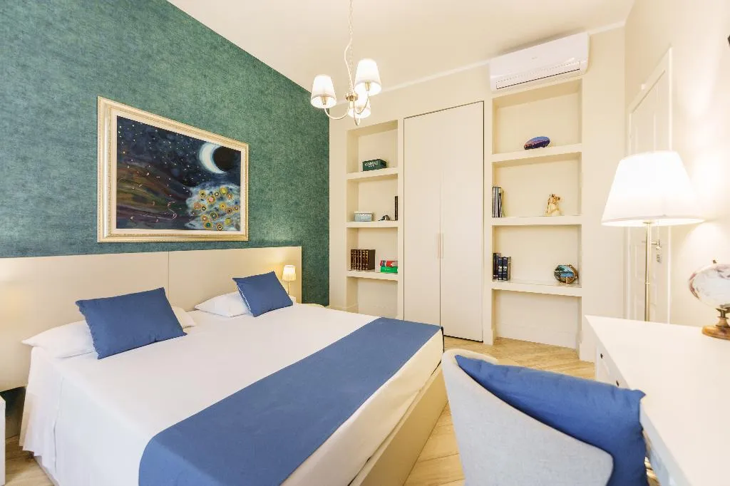 JUNIOR SUITE CITY VIEW Room, It's Room Naples, Naples