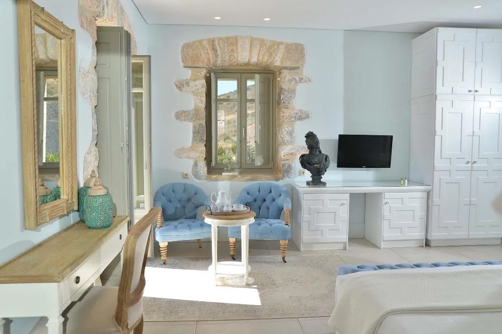 SUITE DELUXE SEA VIEW Room, Akrolithi Boutique Hotel & Suites, Kalamata