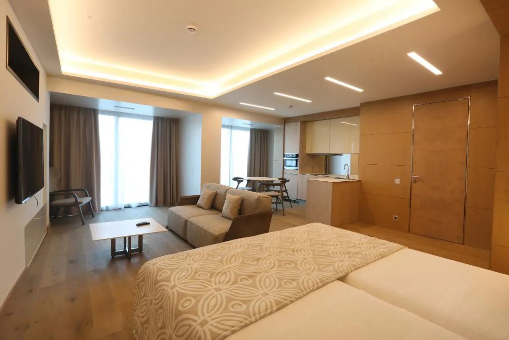 APARTMENT CAPACITY 4 TWO BEDROOMS Room, Cosmo Apartments Platja D'Aro, Costa Brava