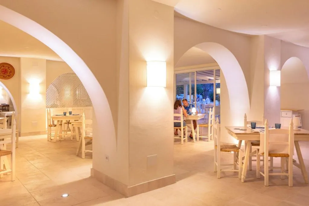 Restaurant, Costa Dei Fiori, Cagliari