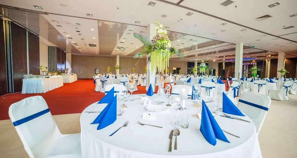 Restaurant, Premier Kraków Hotel, Krakow
