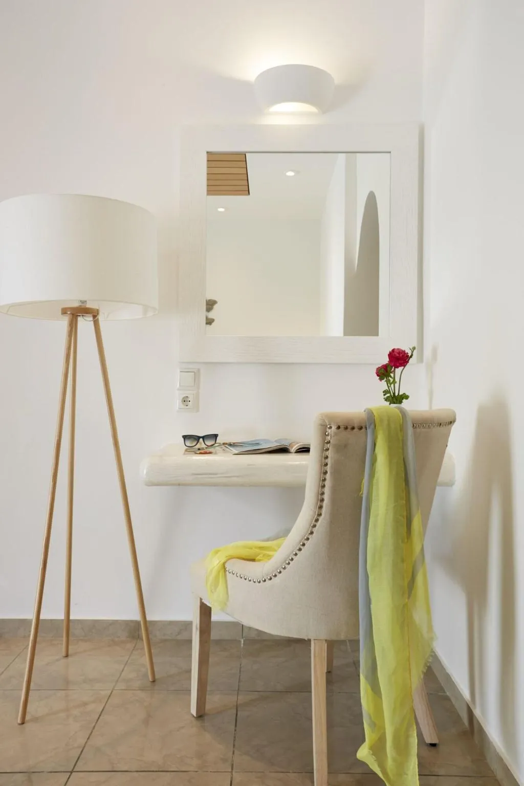 Double or Twin QUEEN SIZE BED Room, Hermes, Santorini