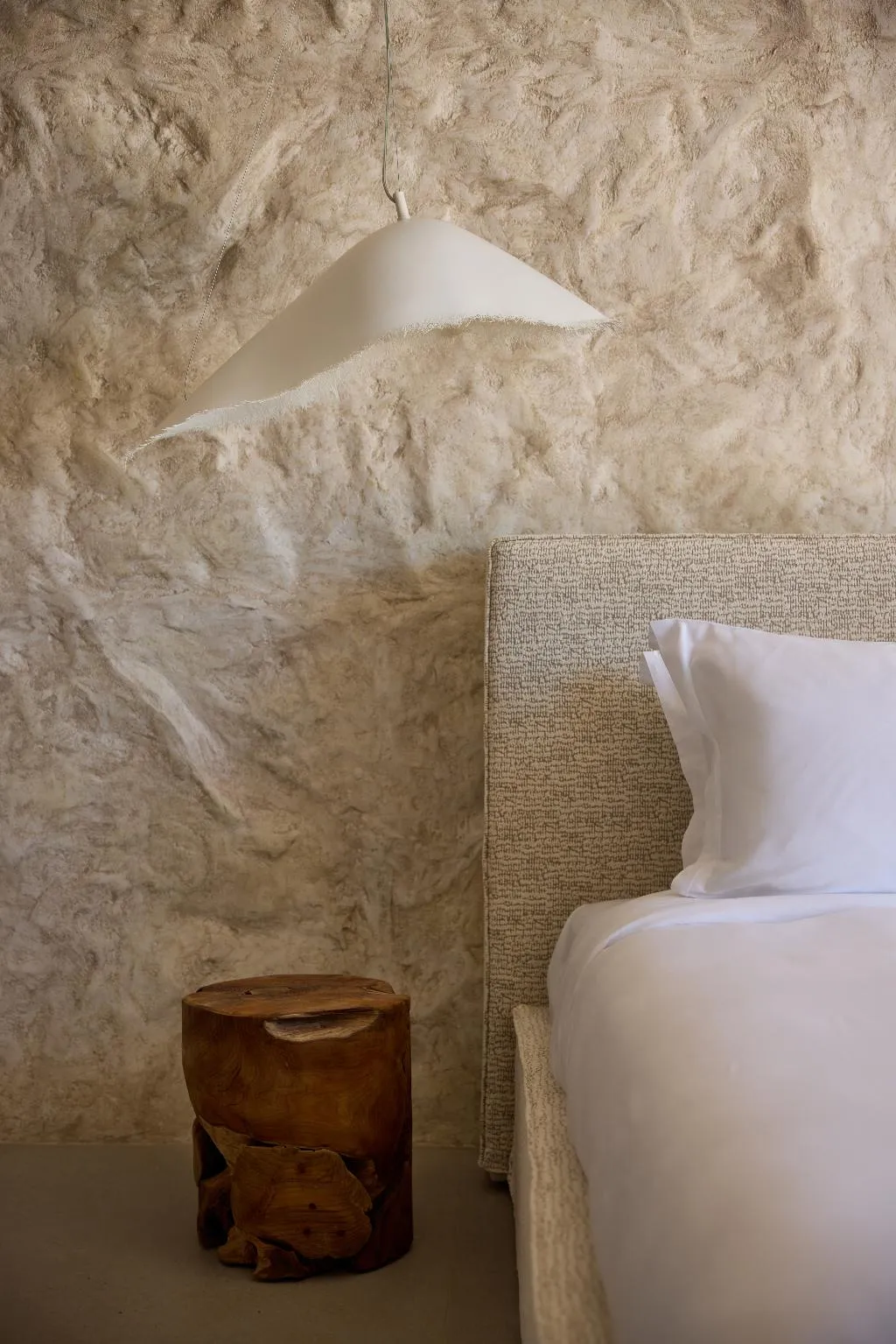 CAVE WITH PRIVATE POOL Room, One Of One Hotel, Santorini