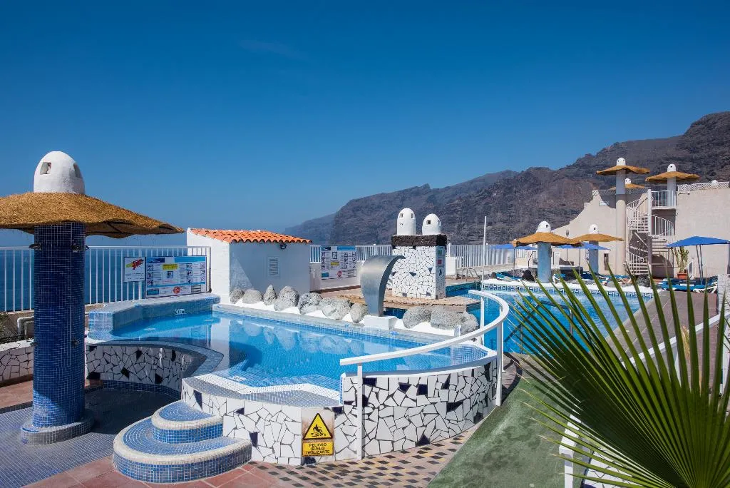 Pool, Vigilia Park, La Gomera