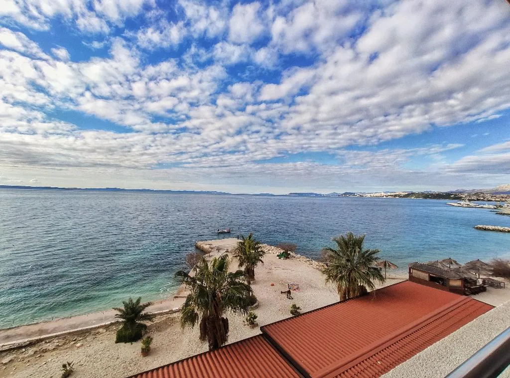TRIPLE DELUXE SEA VIEW Room, San Antonio, Split