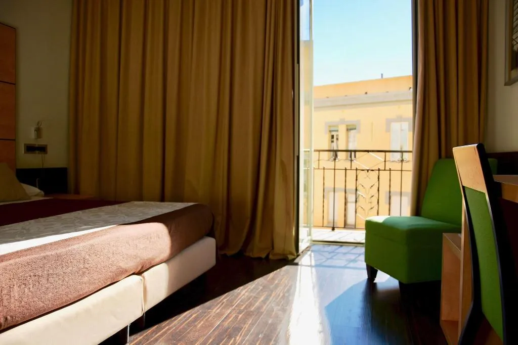 DOUBLE SINGLE USE SUPERIOR WITH DOUBLE BED Room, Hotel Cimarosa, Naples