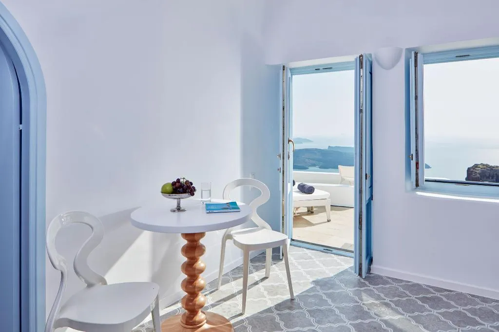 JUNIOR SUITE CLASSIC Room, Astra Suites, Santorini