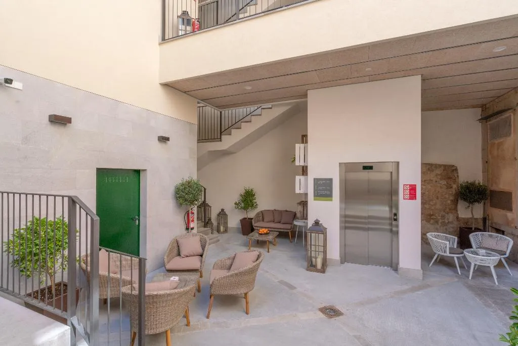 Terrace, Soller Plaza, Majorca