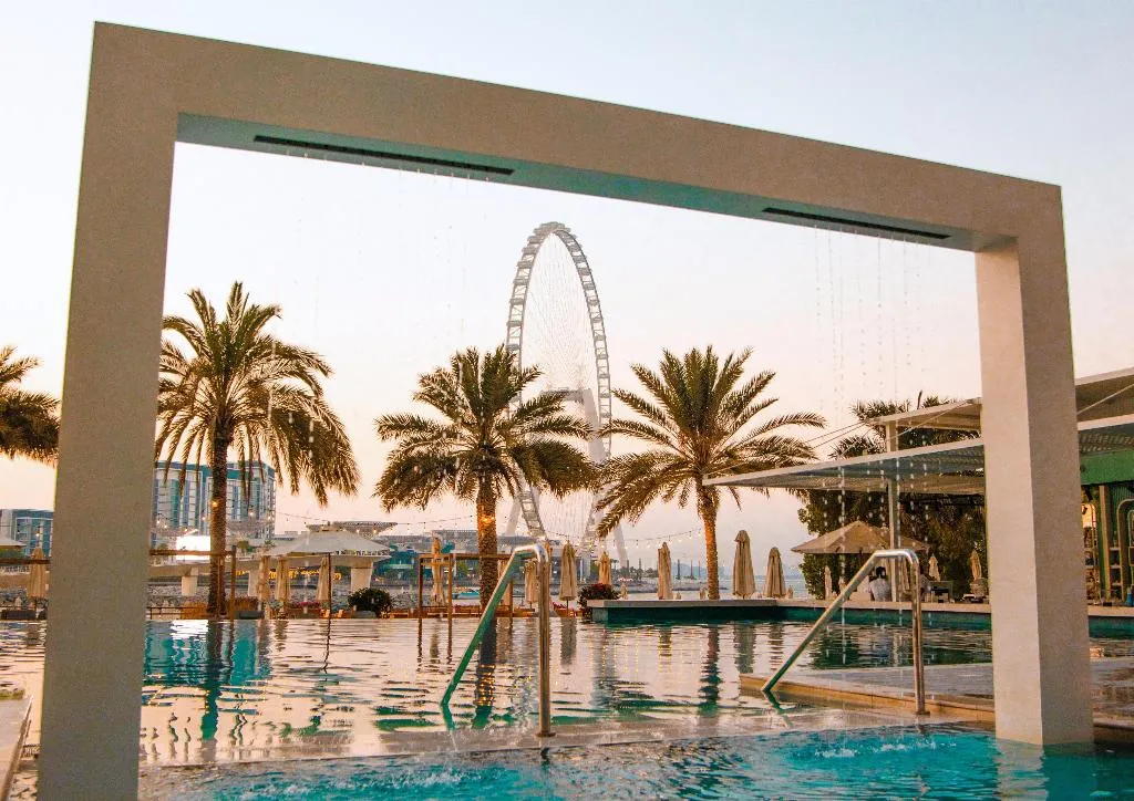 Bar, DoubleTree by Hilton Dubai, Jumeirah Beach, Dubai