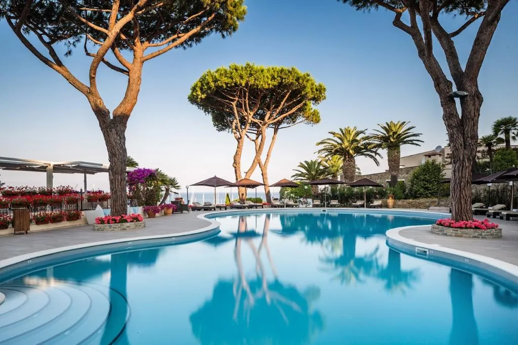 Pool, Cala del Porto Punta Ala, Florence